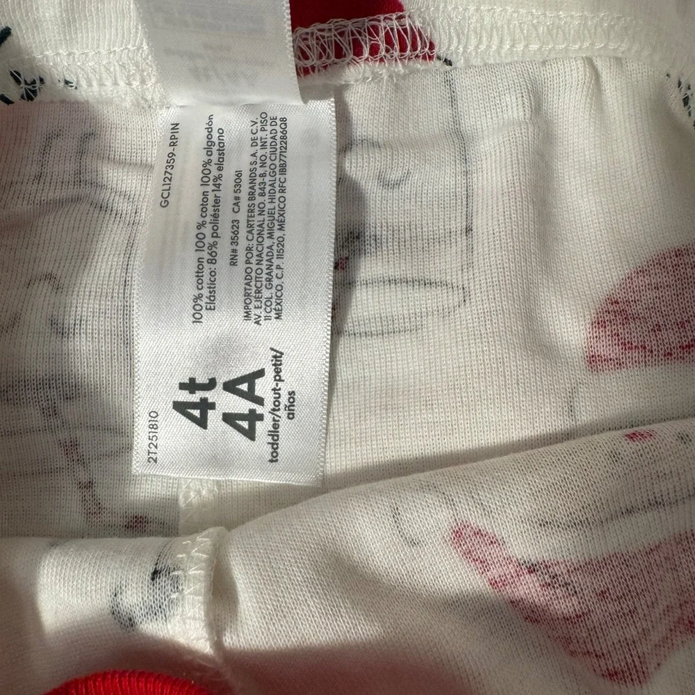 Carter's Pajama Set Unisex Kids 4T White Red Santa Cookies Christmas SnugFit NEW